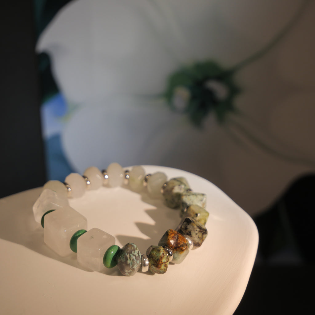 Profound Stillness: O'Keeffe Inspired African Pine & Clear Quartz Bracelet——A botanical palette for resilience and tranquility