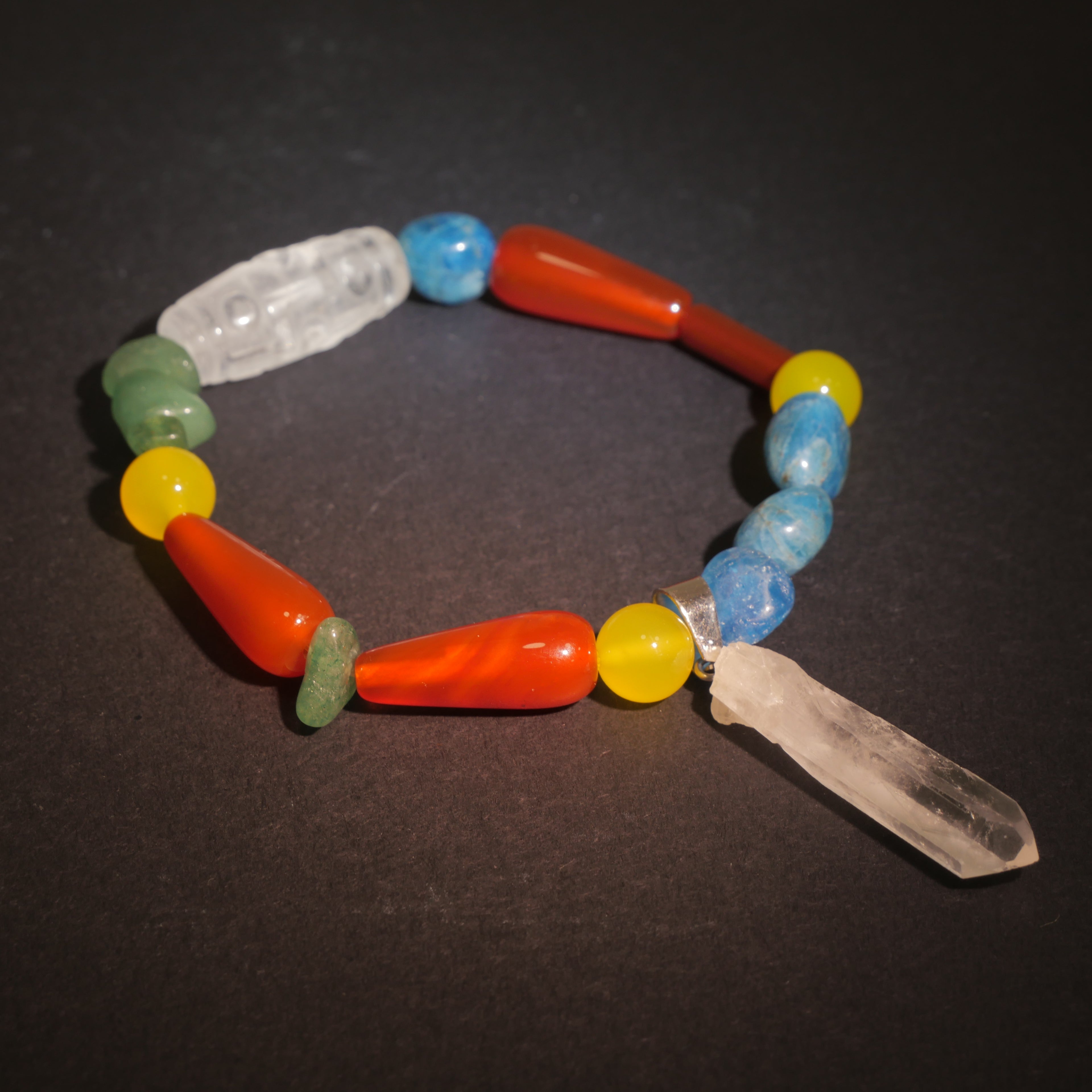 Surrealist Dream: Picasso Inspired Carnelian & Clear Quartz Bracelet——A vibrant palette for joy and inner peace
