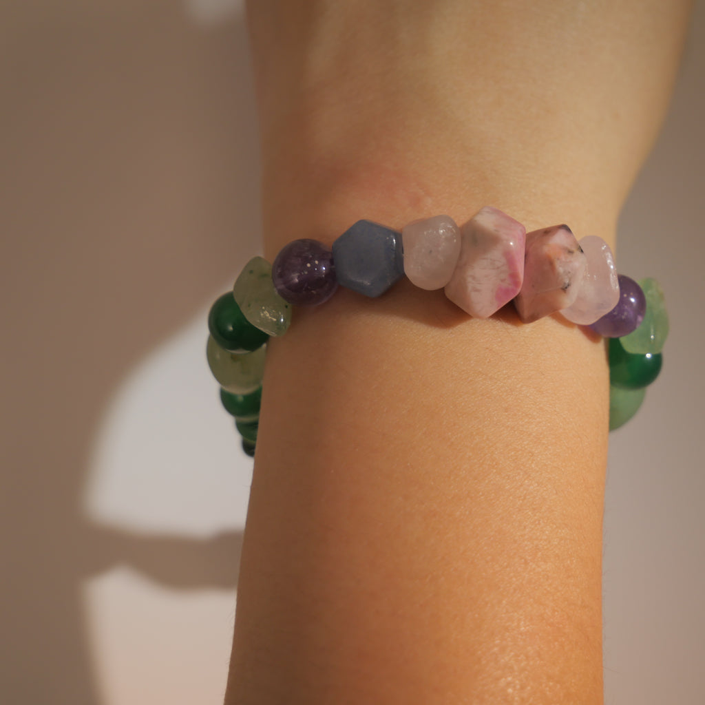Giverny Dusk: Monet Inspired Rhodonite & Amethyst Bracelet——A serene sanctuary for a restful sou