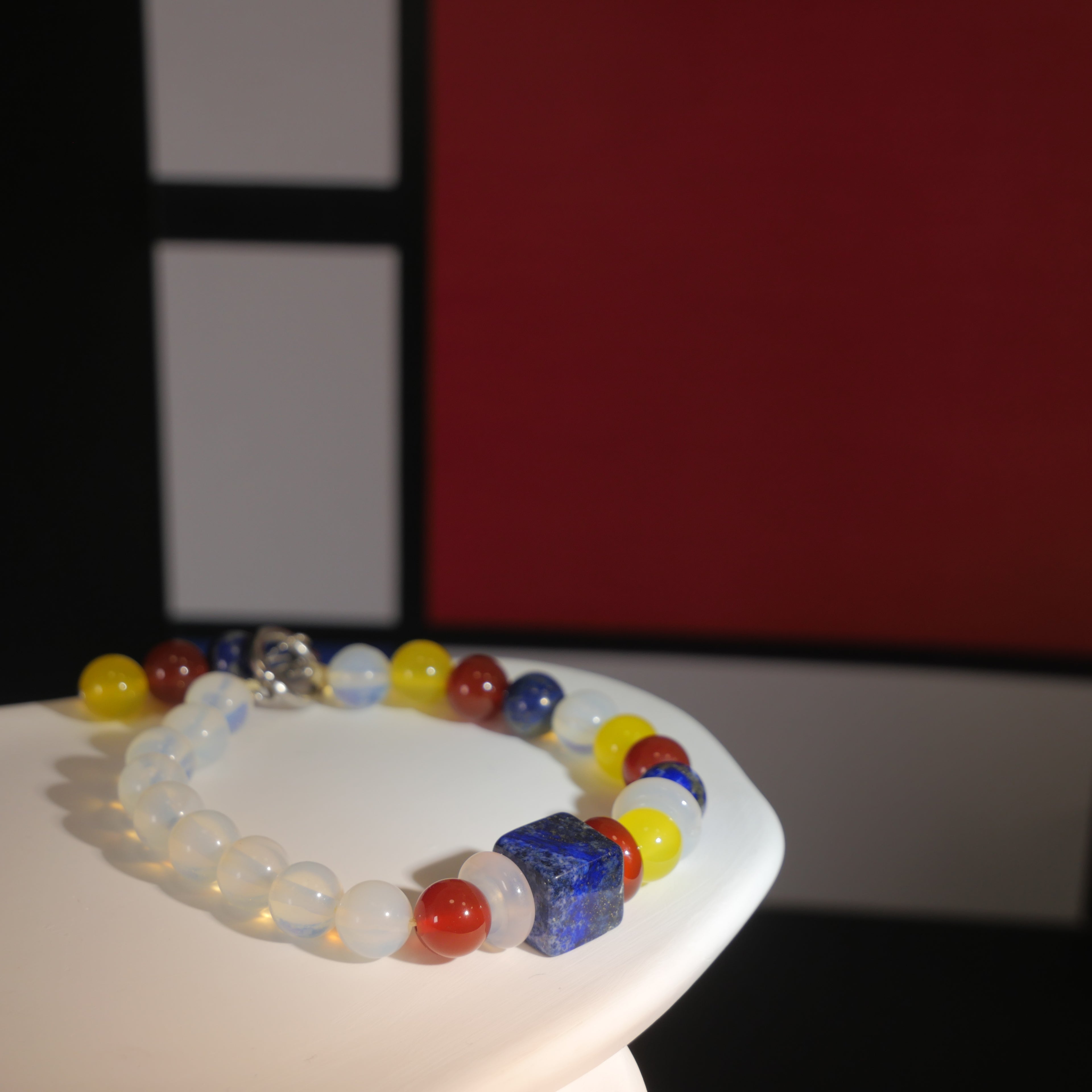 Absolute Balance: Mondrian Inspired Lapis Lazuli & Carnelian Bracelet——A grid palette for logic and equilibrium