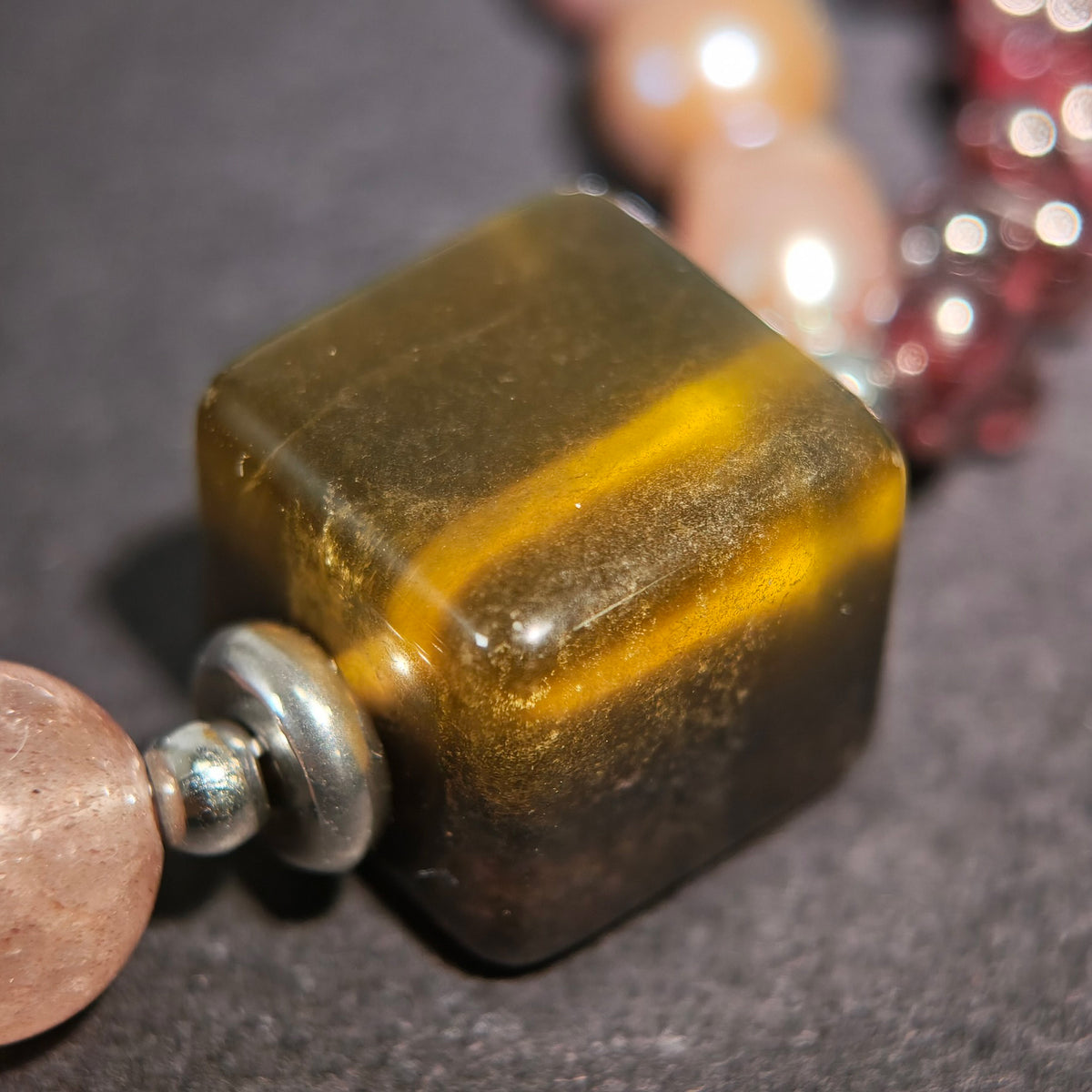 Deep Vision: O'Keeffe Inspired Fluorite & Strawberry Quartz Bracelet——A velvety palette for strength and intuition.