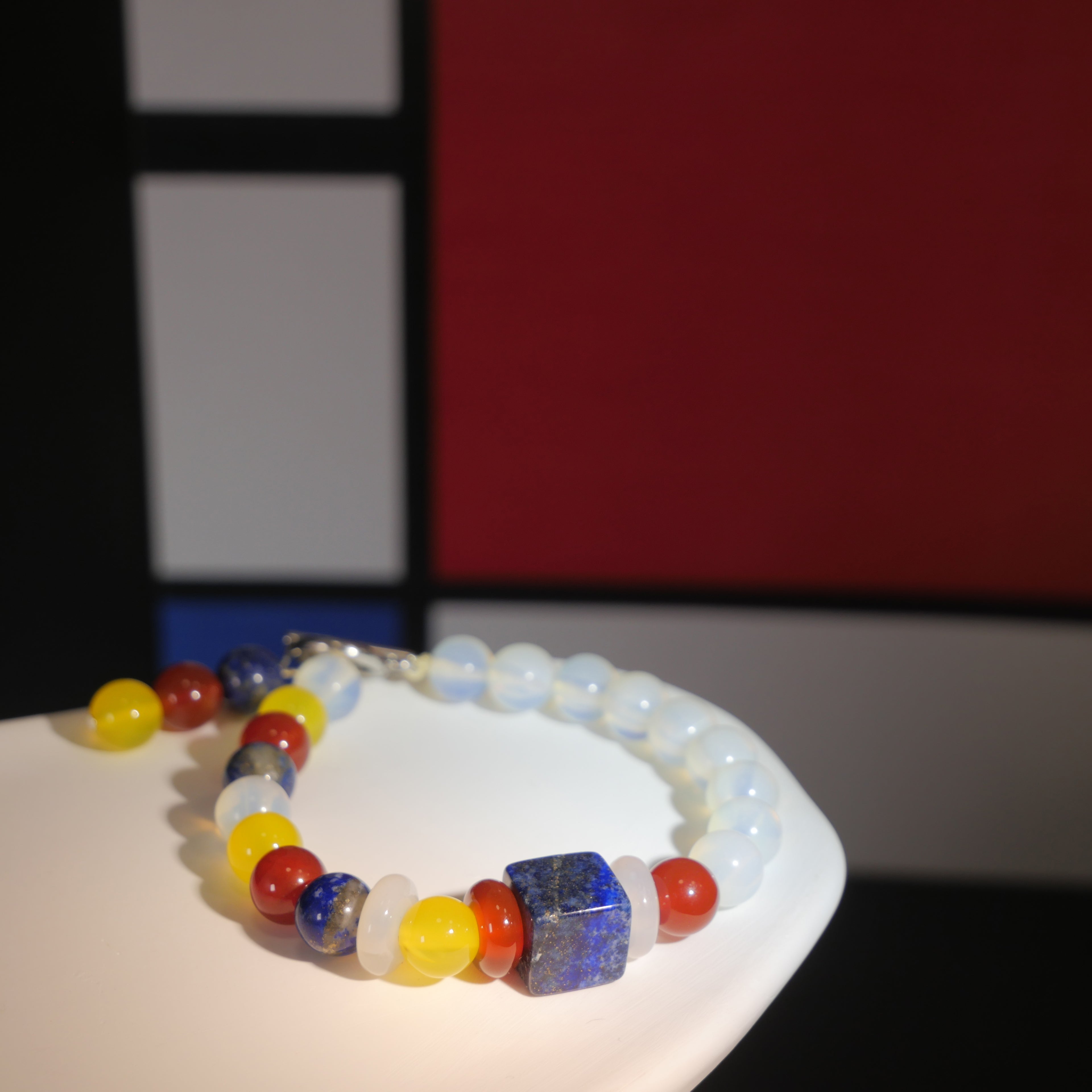 Absolute Balance: Mondrian Inspired Lapis Lazuli & Carnelian Bracelet——A grid palette for logic and equilibrium