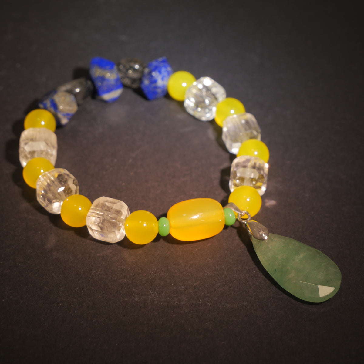 Gilded Embrace: Klimt Inspired Yellow Agate & Black Rutilated Quartz Bracelet——A golden palette for abundance and sacred love