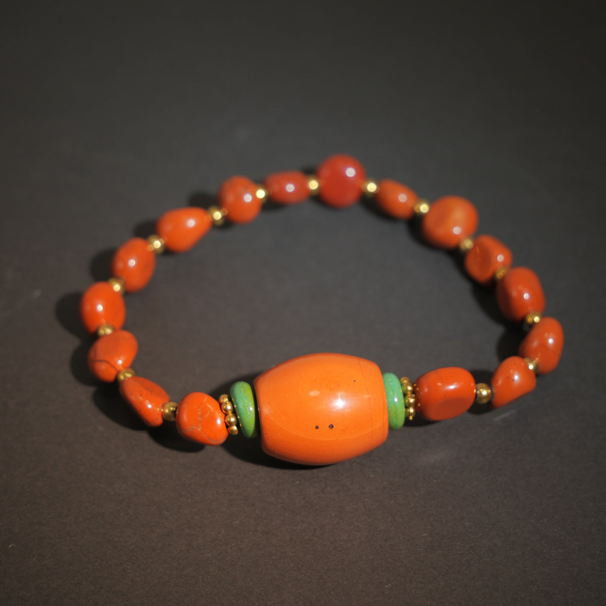 Radiant Flame: O'Keeffe Inspired Red Jasper & Malachite Bracelet——A fiery palette for vitality and passion