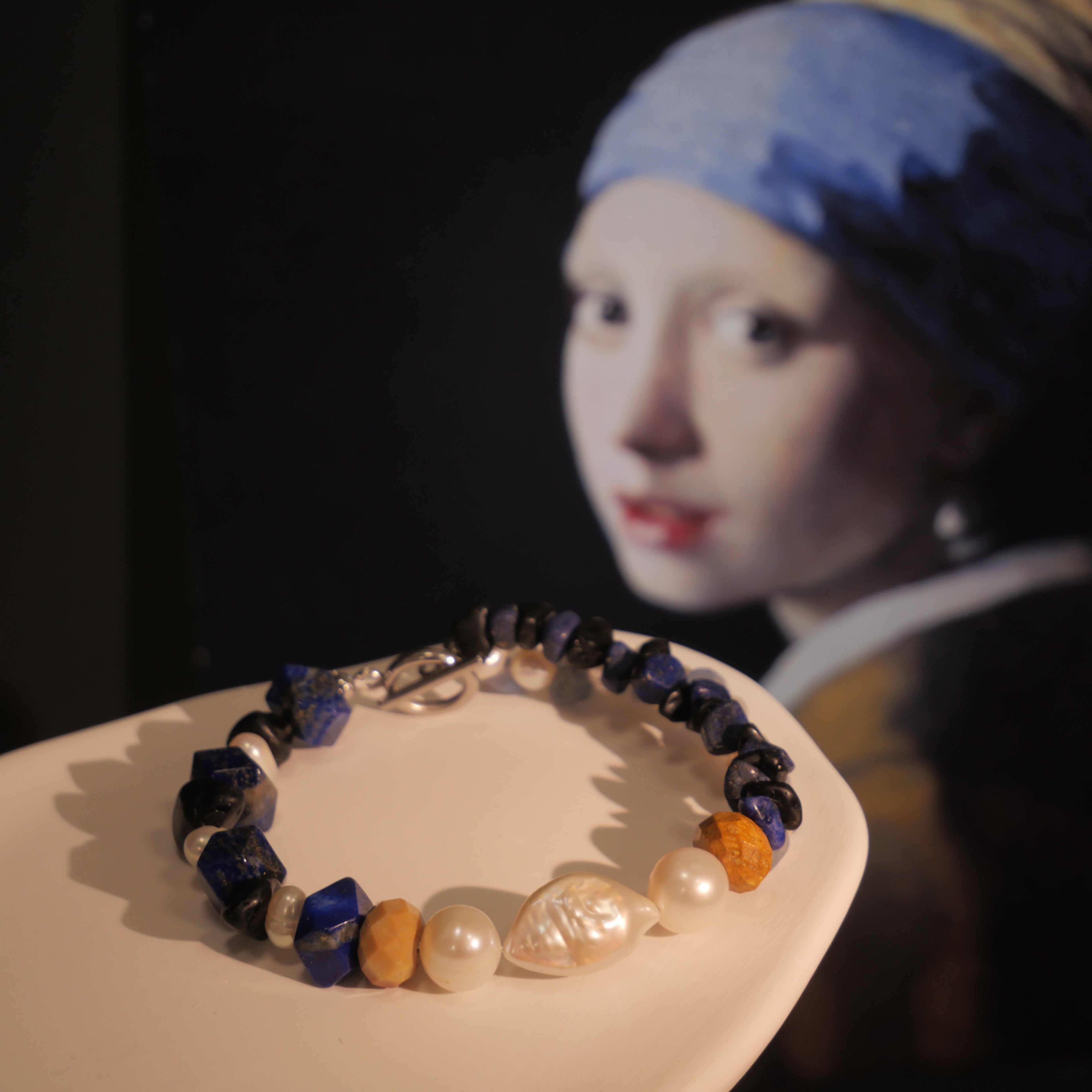 Luminous Pure: Vermeer Inspired Pearl & Picture Jasper Bracelet——A classical palette for elegance and intuition
