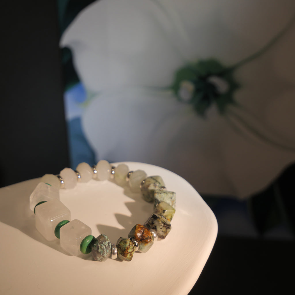 Profound Stillness: O'Keeffe Inspired African Pine & Clear Quartz Bracelet——A botanical palette for resilience and tranquility