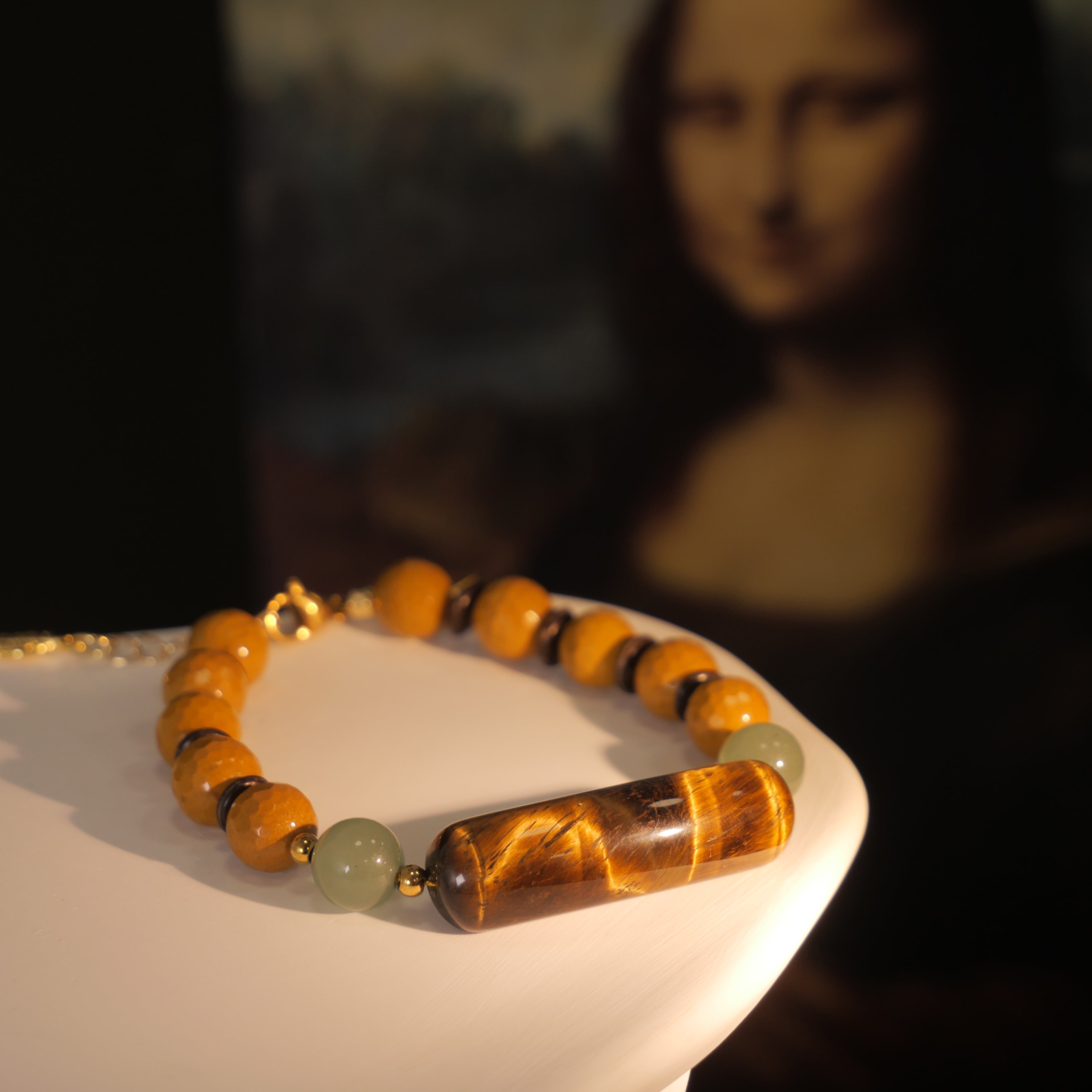 Enigmatic Gaze: Da Vinci Inspired Tiger's Eye & Mookaite Bracelet ——A Renaissance palette for wisdom and femininity
