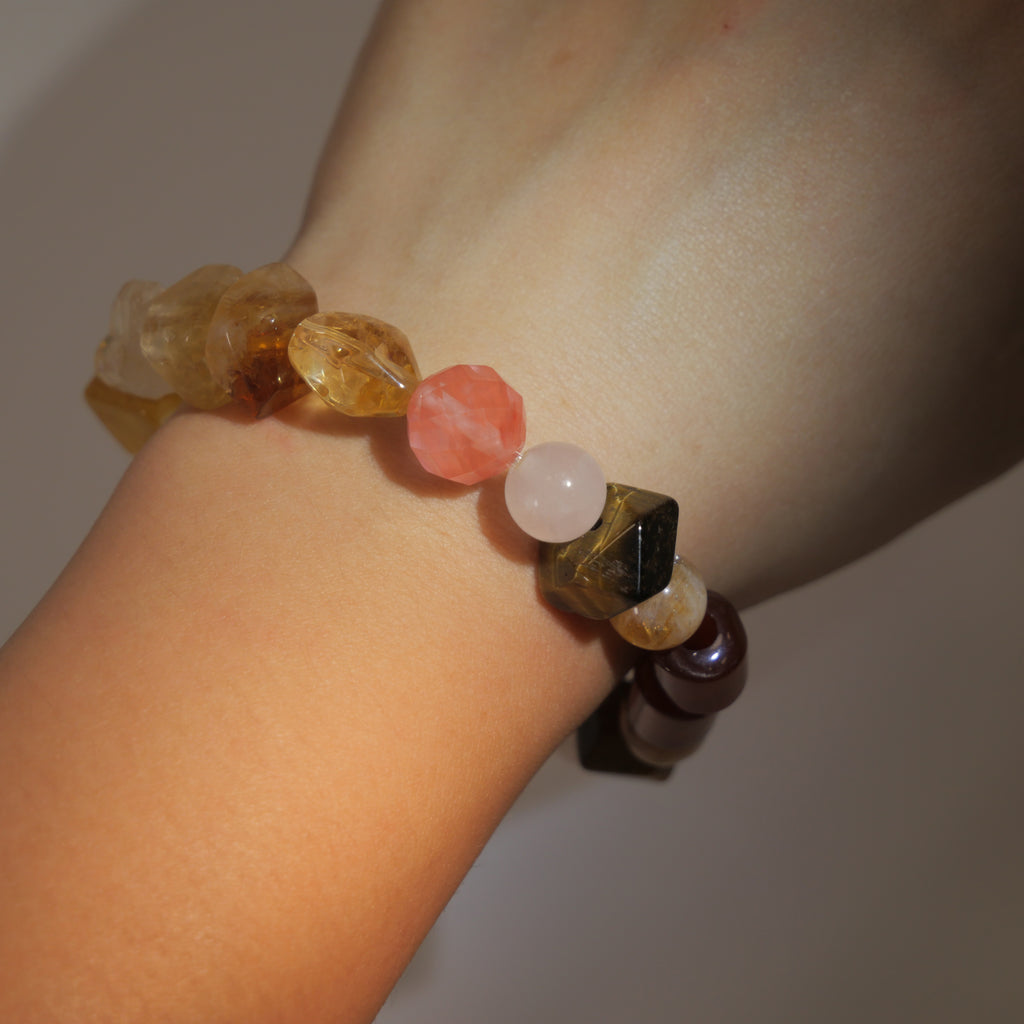 Pop Glamour: Warhol Inspired Citrine & Watermelon Red Stone Bracelet ——A vibrant palette for confidence and joy